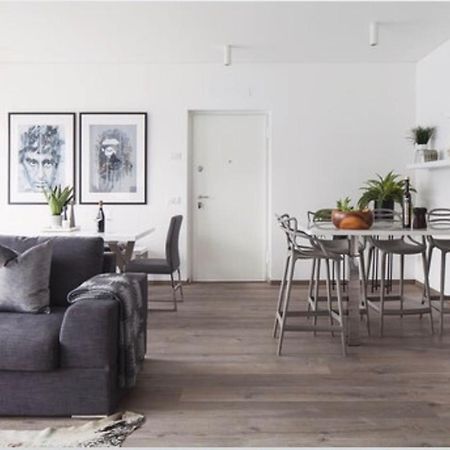 Apartament Ulivi Luxury Loft & Pool - The House Of Travelers Carate Urio Zewnętrze zdjęcie