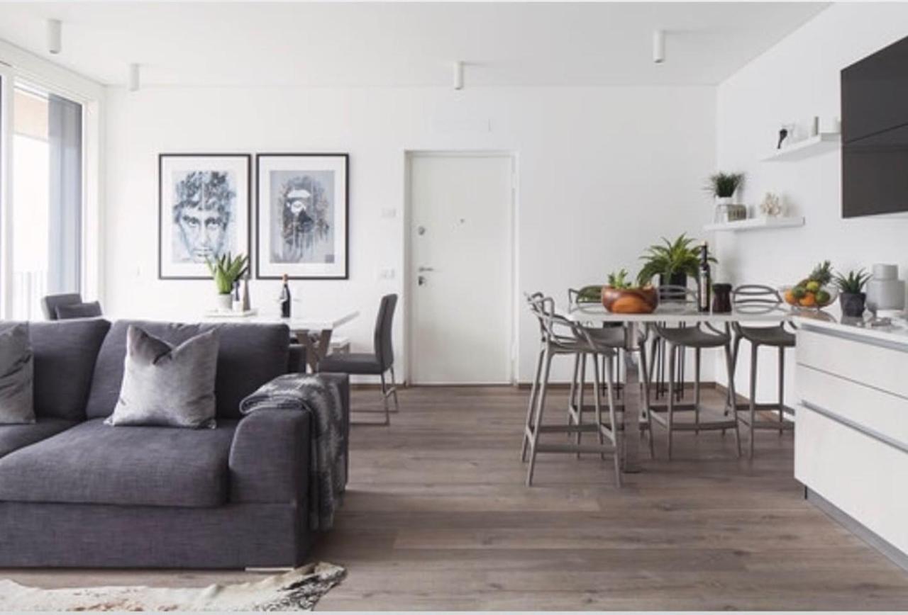 Apartament Ulivi Luxury Loft & Pool - The House Of Travelers Carate Urio Zewnętrze zdjęcie